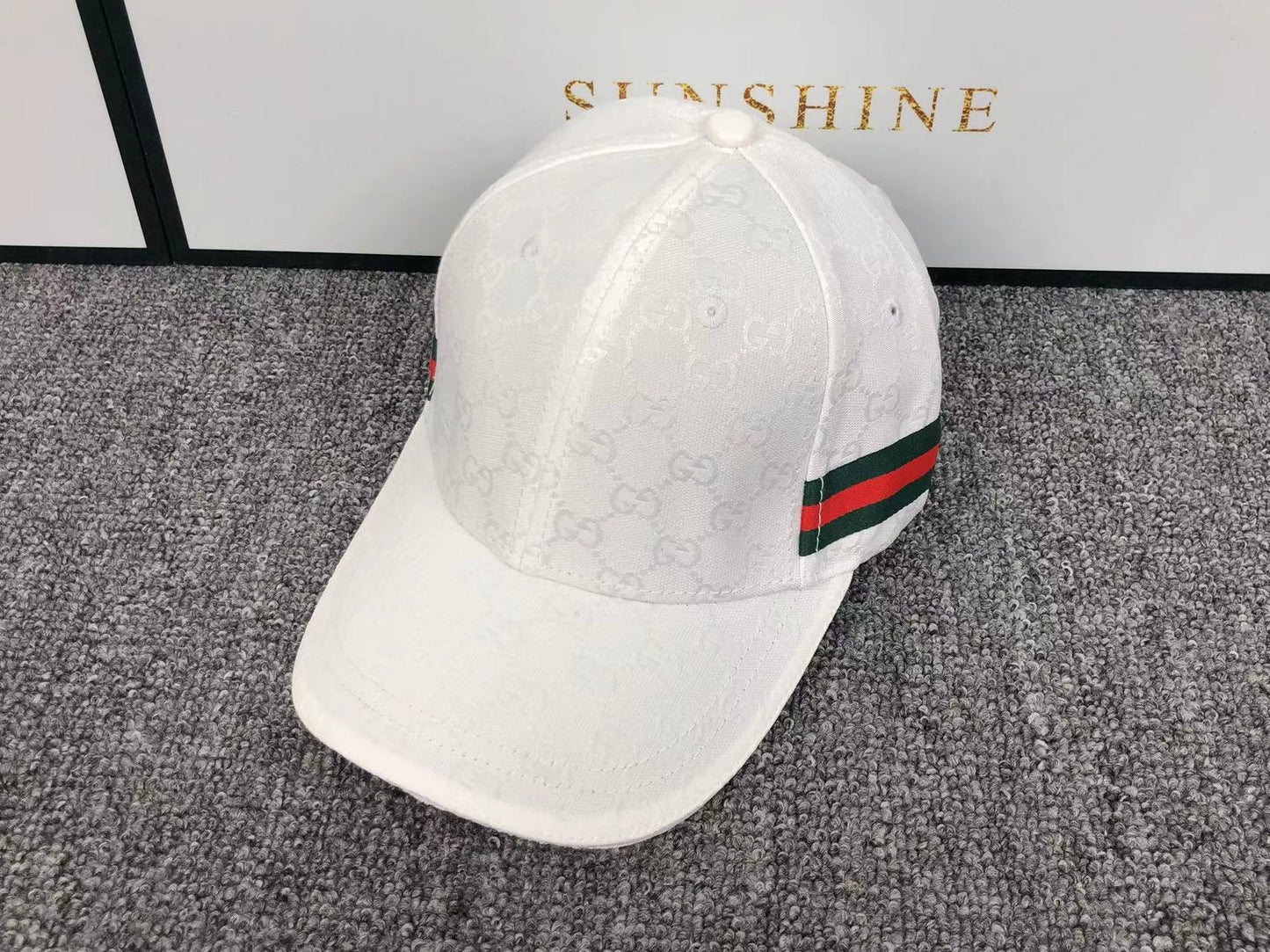 Gucc  Cap