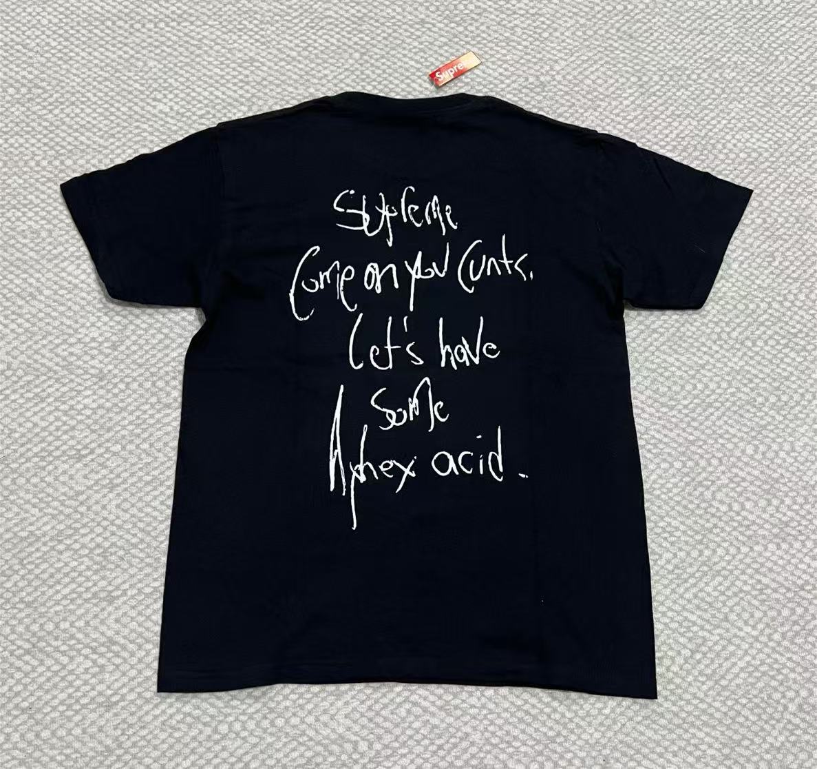 Supreme Tshirt