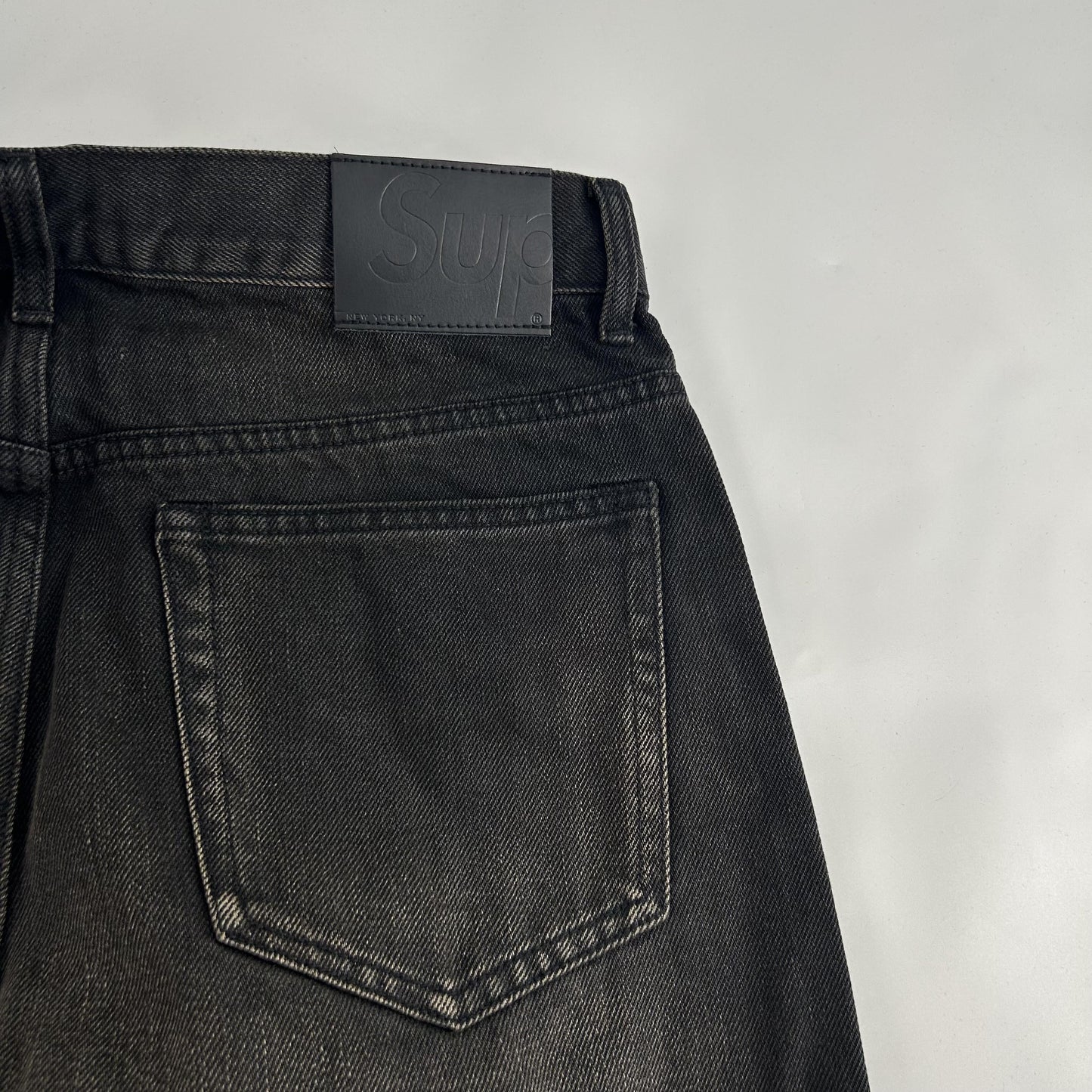 Supreme Baggy Jeans Distressed Loose Fit Selvedge