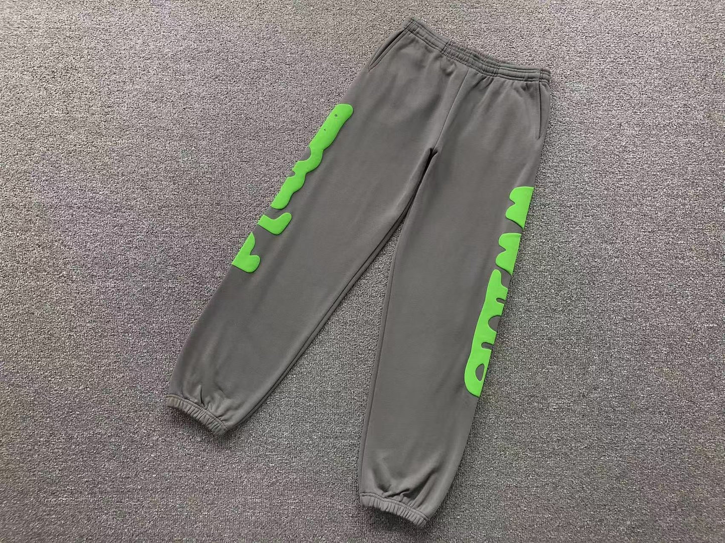 Sp5der Suit